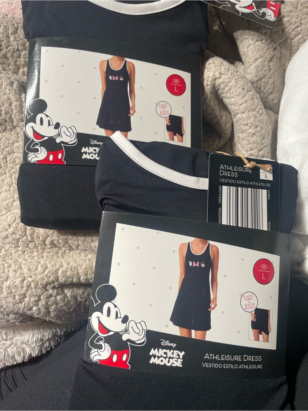 Disney × Aldi Mickey
Mouse Athleisure Dress Womens Large Black